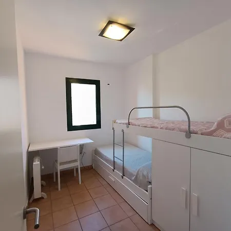 Con Solarium En Marina Sant Jordi